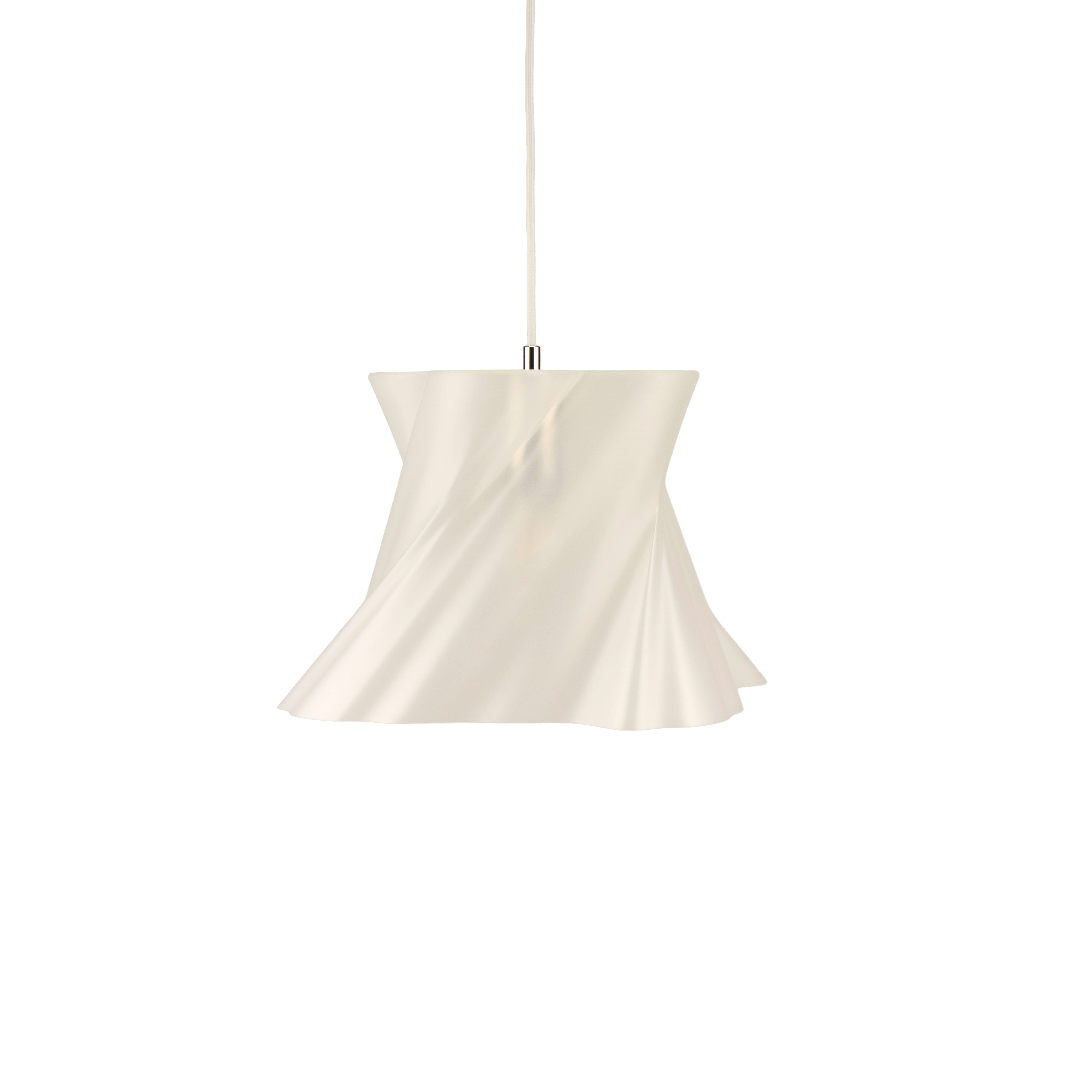 Petite suspension crème beige sur fond blanc — lustre made in France — LUMY PARIS