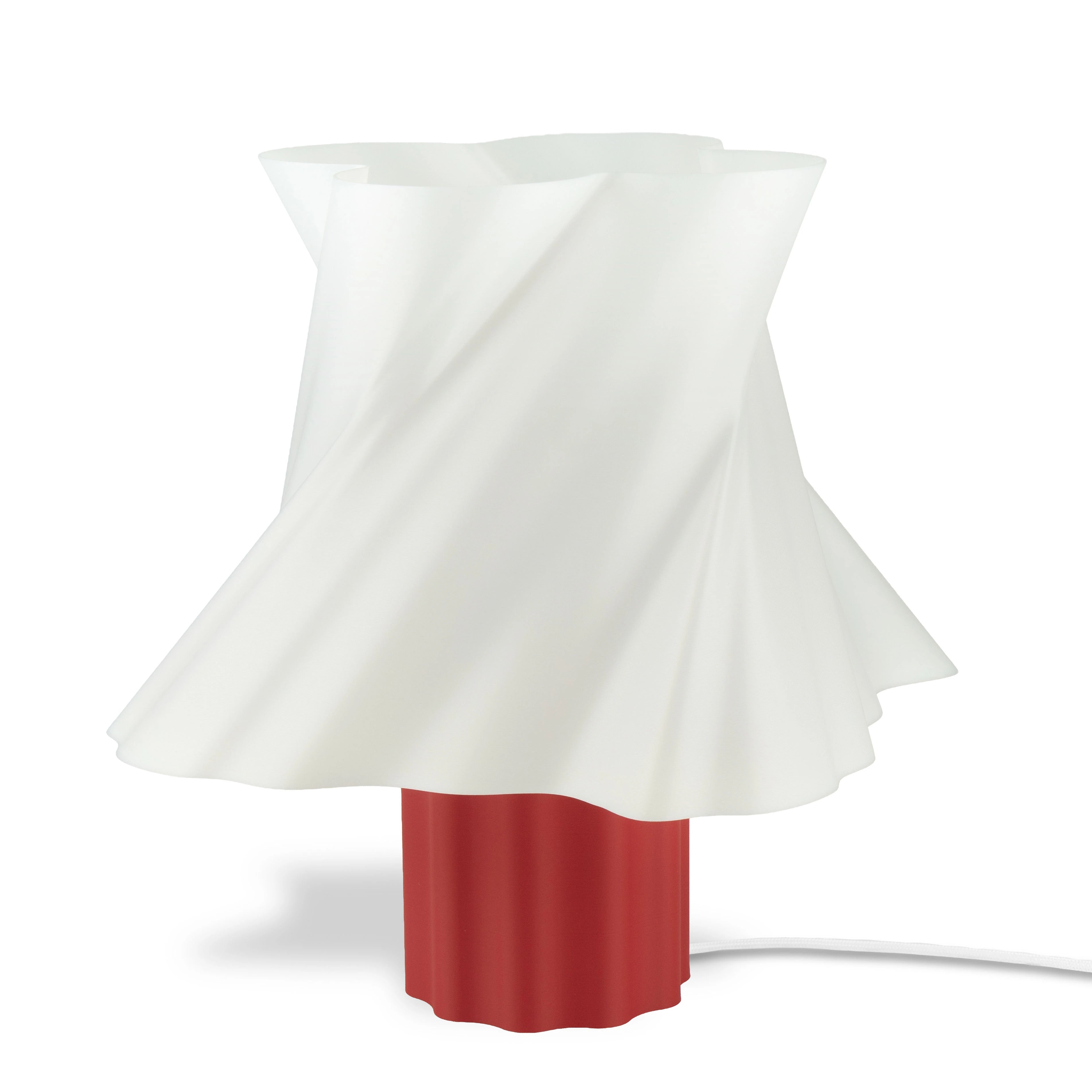 Grande lampe blanche dans un intérieur lumineux — luminaire made in France — LUMY PARIS