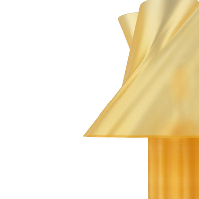 Lampe dorée or design vue de trois-quarts sur fond blanc — luminaire made in France — LUMY PARIS