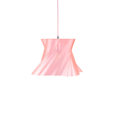 Petite suspension rose poudré sur fond blanc — lustre made in France — LUMY PARIS